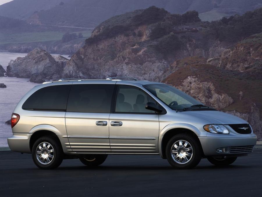  Chrysler Town & Country 2000 года  (фото 3 из 5)